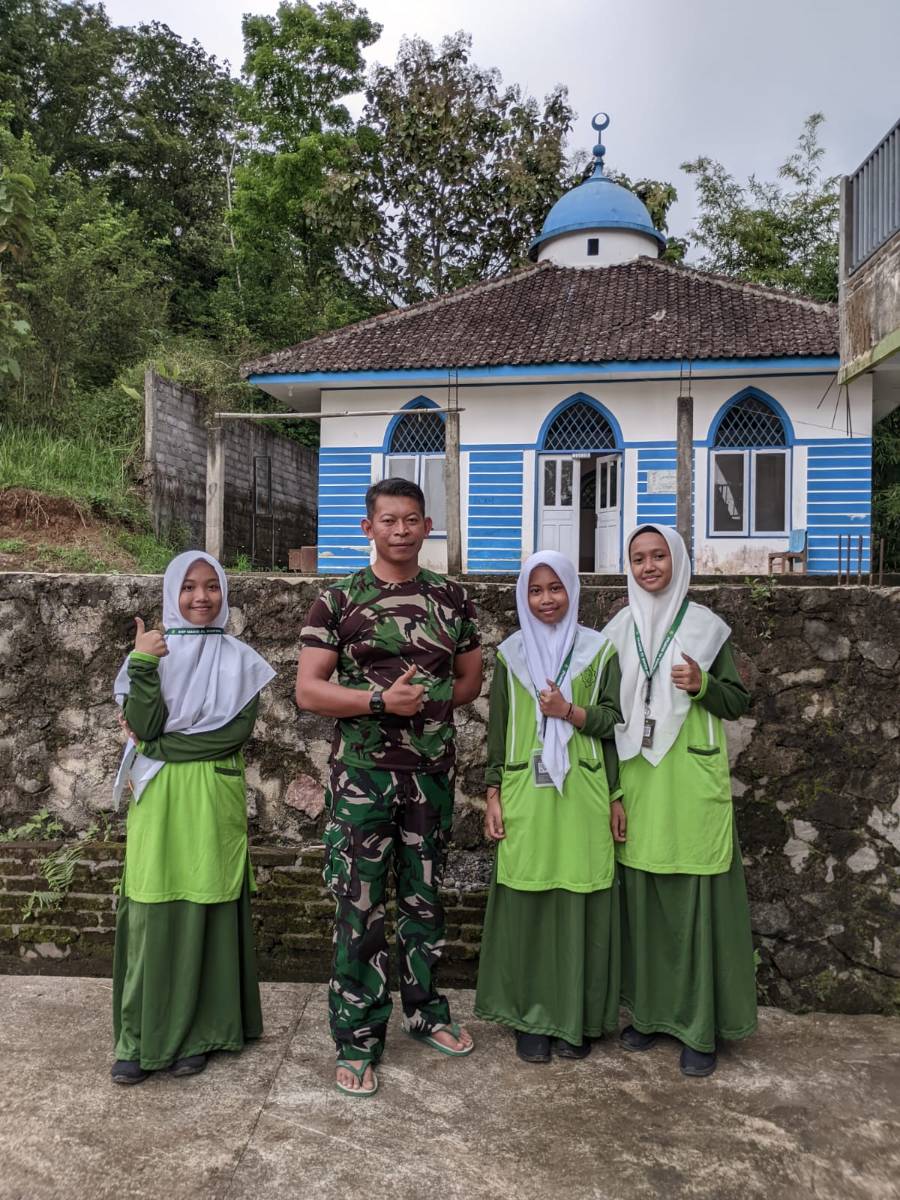 Foto Sampul Artikel